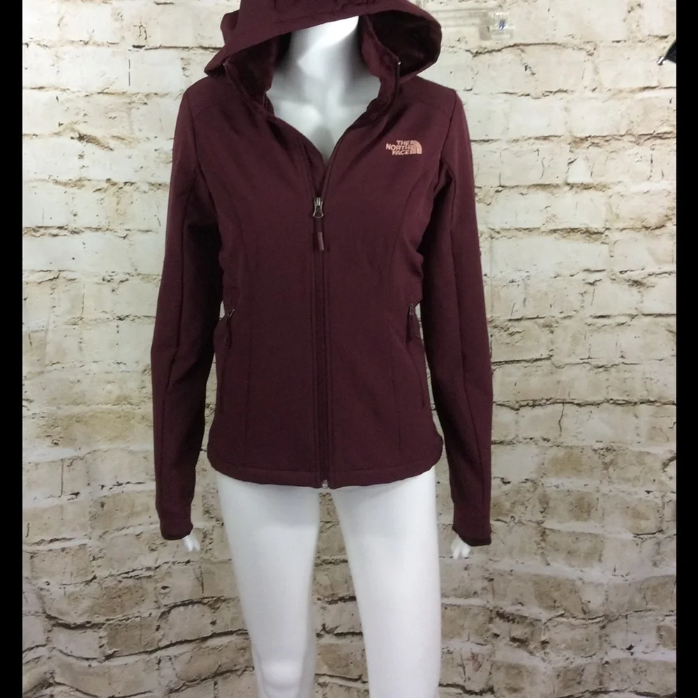 The North Face Women's Burgundy Softshell Hooded Jacket - Picture 2 of 4